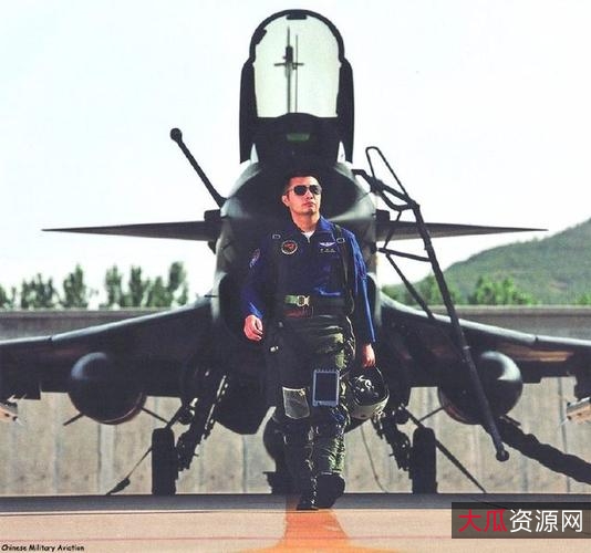 EMB190飞机CBT，飞机维修人员和飞行员使用的。