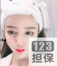 安慕希Baby：新年礼物，性感尤物露脸首秀！