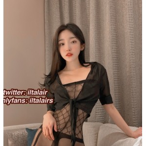 OnlyFans神秘网红iltalairs合集：28p、34v、16g，一次性收费，永久有效，补档保障！