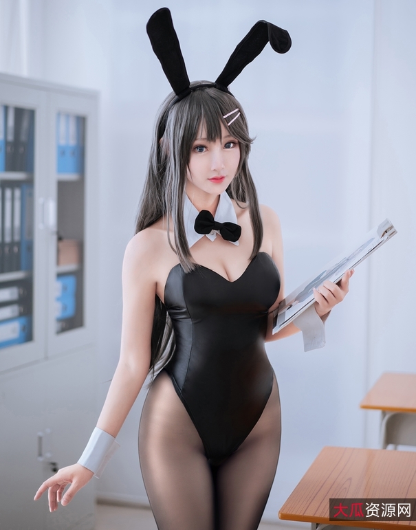 羽生三未：探索不为人知的另一面，7套合集满足你的给力与qing+se极度