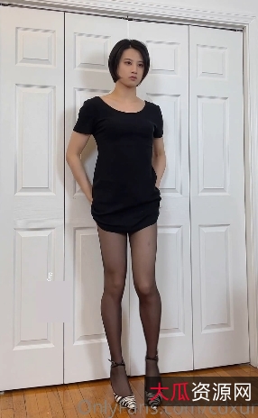 TSCDXUN83v13.5G吃瓜视频：男女粉丝喜爱的颜值反差比兴奋之旅！