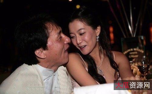 《成龙的特技：JackieChan的MyStunts，1999年的原画视频，DVDRip、XviD、LAJH、MP3、Chinese、CD等多种格式，阿里云盘下载》