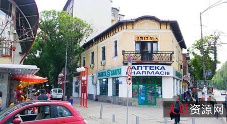 2022年：费里亚：至暗之光奇幻宇宙之旅，4K高清神秘惊喜等你来探索！