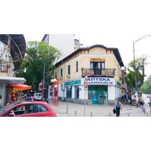 2022年：费里亚：至暗之光奇幻宇宙之旅，4K高清神秘惊喜等你来探索！