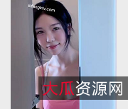 《网红妹子抖娘:完美身材、精致容颜、迷人风采》