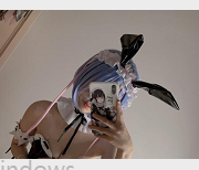 《wink的可爱之旅：网红{{网红名字}}拍摄的22套8G精彩合集》