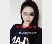 网红{{网红名字4}}LuckyBaby的精彩视频：黑丝女神{{杜撰姓名1}}的完美炮架、大长腿、白雪公主般的清纯可人！