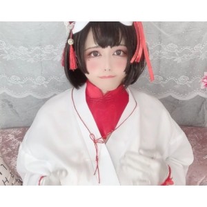 收藏必备日本伪娘momo的性感写真、睡衣、布偶、猫咪玩具、黑色衬衫、墨镜、男人等小合集，22V+10G视频资源！