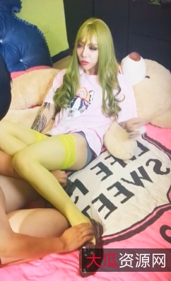 惠奈酱30v-32G合集：网红惠奈酱的精彩瞬间，男粉女粉都爱的颜值反差厌恶兴奋！