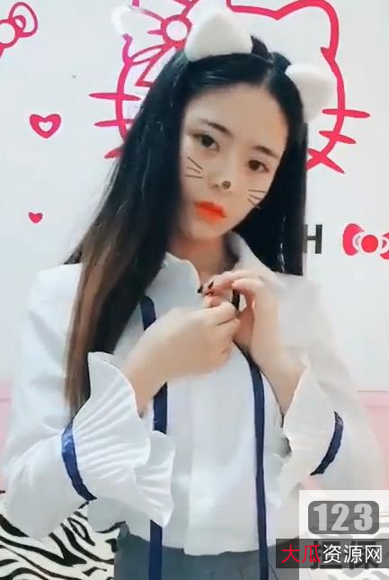 网紅女神级鹿少女：表演功底颜值大长腿剧情直播补习老师夜班护士加特林社会摇22套合集