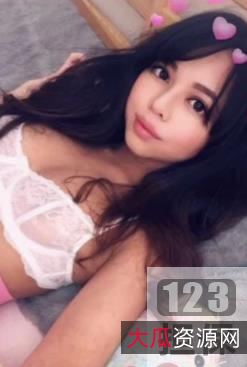 KittyXkum的妹子双人剧情：收获极致的清纯少女欢乐