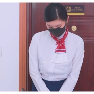 芊芊寸止挑战456：服装搭配、妆容打造、时尚穿搭尽在芊芊，体验时尚的魅力！