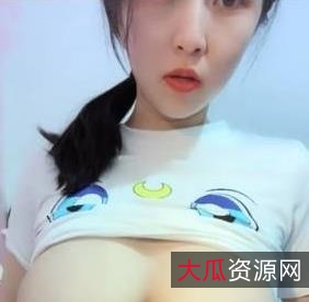 今天晚上我等你,气质奶妈聊天挤馒头