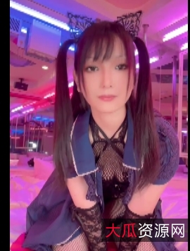 lenfriedom!レーリミ特別号网络美少女lenfriedom!带领观众探索极具特色的地方，让人大开眼界的短视频！