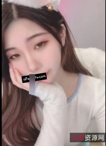 斗鱼女主播微微可爱啦：清纯身材大长腿，跳舞聊天心动视频