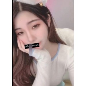 斗鱼女主播微微可爱啦：清纯身材大长腿，跳舞聊天心动视频