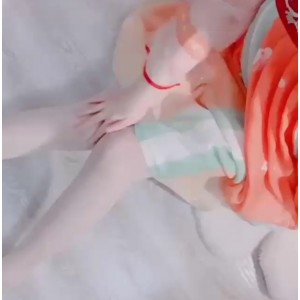 发现网红小姐姐！有有子古装自拍，完美身材细腻肌肤，小仙女般的美丽