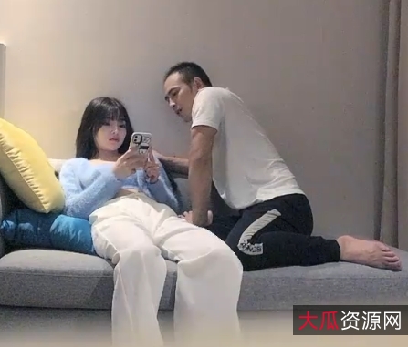 虎牙绝版合集宅男粉超爱！超人气网红兰兰鹿鹿交友门事件，7V2.5G度盘抖音大咖金主霸霸Y乱岛国女星事件原片直播精彩片段！