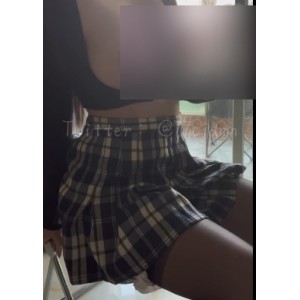 大罩杯福利姬福利视图10P集：三轮摩托、纺织厂宿舍实习室内自我输出，双重压缩长久有效！