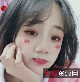 只玩清纯小姐姐，年轻反差小妹