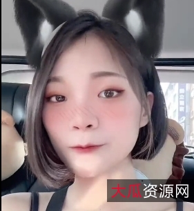 露脸王道精选反差小浪女光“阴”私拍照片集！闹市大胆拍摄，40V671P800M百度盘自行打包！