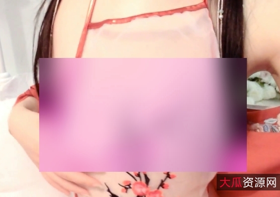 精选：汉服自行打包露脸扇子+擦b+百度云盘永链+妙传链接+160p2v+667m+百度盘