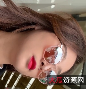 1V8.23G美女穿高跟长腿连衣裙视频（百度云）