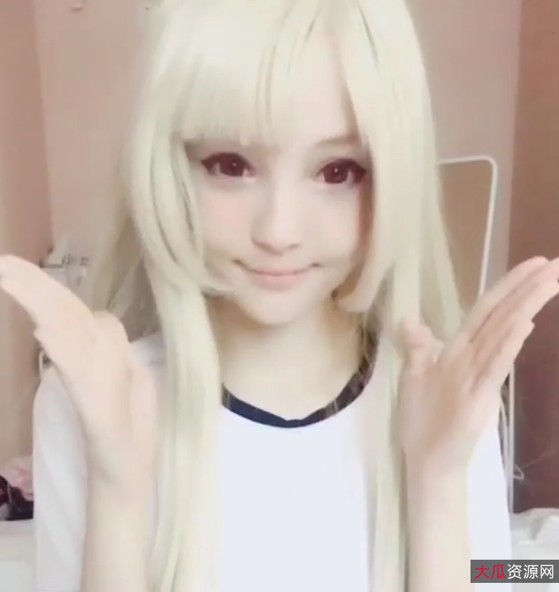 262P妻子大场面取经女王白皙套图