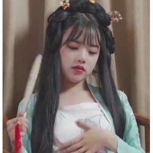 91潘甜甜与暗黑王冰冰：非凡的容颜