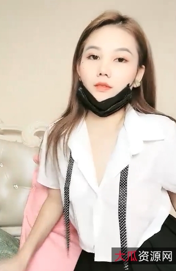 虎牙美女主播私密作品：超级美少女人气爆棚，4集7.3G资源！聪明诱惑，JK服装韩国舞蹈，妩媚身材动作妖娆诱人！