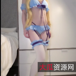 YuzuKitty柚子猫QE二连白丝jk和英梨梨cos:时尚白丝JK和英梨梨COS套装