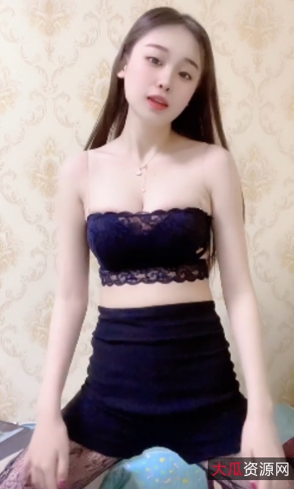 精选大罩杯高颜值美女的超诱惑热舞视频