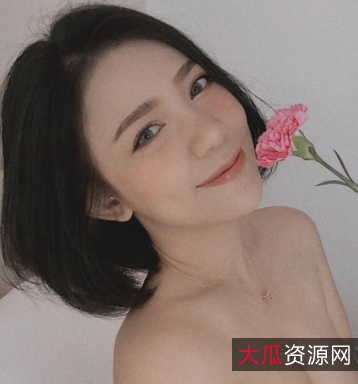 国外女网红Hannahowo吃鸡与onlyfans合集25p+41v百度云资源