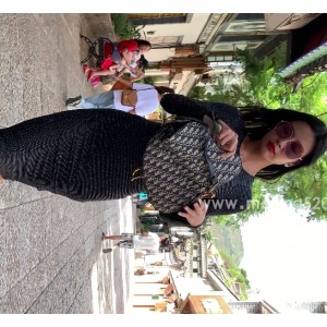 透视连衣裙高跟长腿美女视频