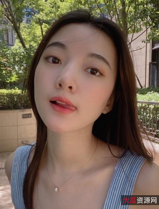 私藏女神校花私拍合集