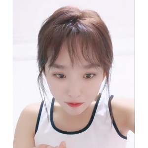 超高颜值美女小雪：1V-1.2G自拍视频