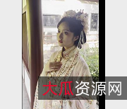 焕儿网红自拍古装作品合集，百万粉丝，观看次数惊人！