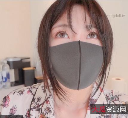 玩偶姐姐：家常奇怪姿势视频35分钟，用嘴道具、鲍鲍、脚坐桩，下载观看