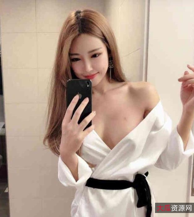 高颜值亚裔小妹子私密作品展示，1000+短视频，39.6G内容