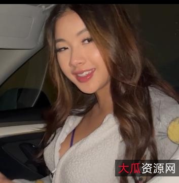 舞蹈学院学姐转行直播，特斯拉车主豪哥砸1w新币，观看视频