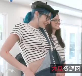 漂亮小姐姐学艺术自拍视频男1V41分钟