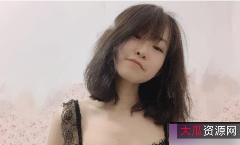 无锡大美女田筱惠作品合集：17个视频62张图片265M