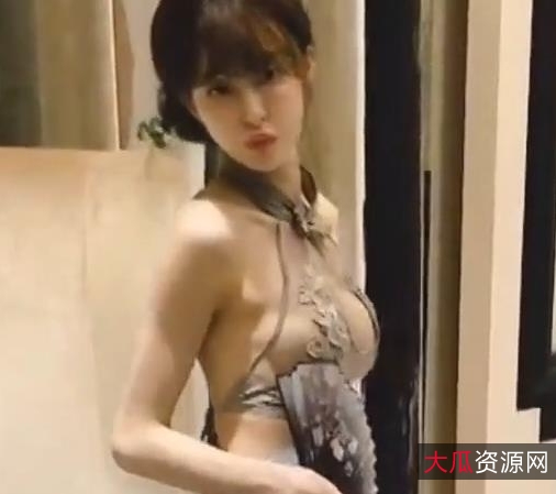 SWAG颜值担当Cartiernn合集视频：时尚潮流，美食体验