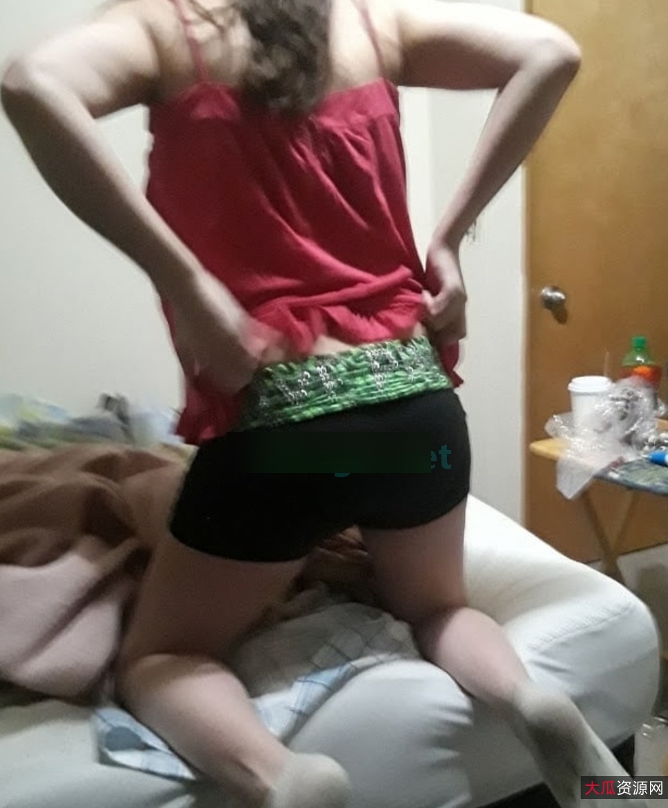 孕妇喷奶小视频照片合集，1.21G，百度盘，3币，辛苦钱