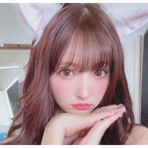 pr社女神萌汁cos合集：小狐狸女仆多重角色演绎，强制发抖凌乱室外被发现