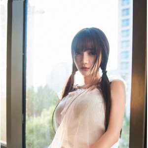 斗鱼女神主播小妹子赛高私拍资源合集，D杯挺翘美足cos服，8.2G视频大小