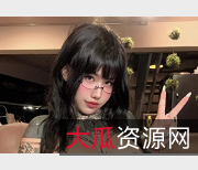 Bigcatmia：纹身辣妹自拍图集短视频，G奶魅力无限