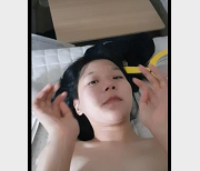 韩国学生情侣自拍高清视频分手爆料