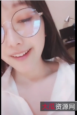 天使女主播白丫头的两部作品