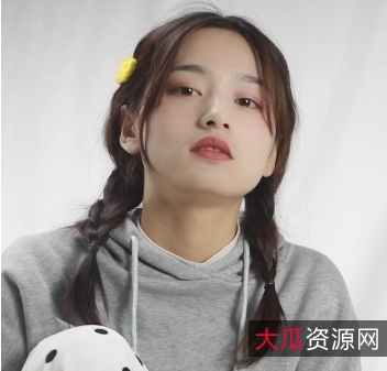 梦丝女神系列：超大合集，女网红露脸足系列社保视频